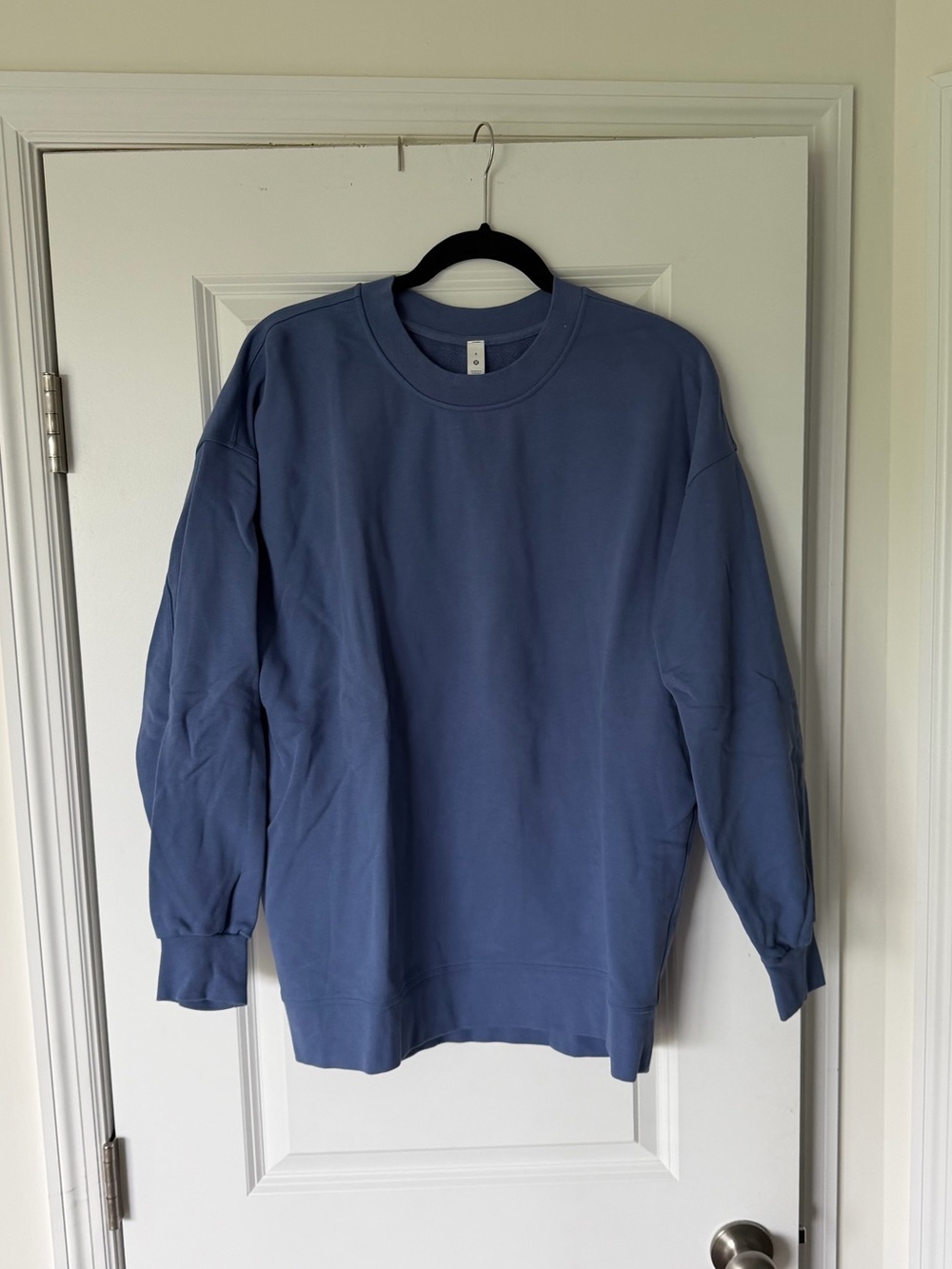 lululemon athletica Perfectly Oversized Crew Sweatshirt - Picture 2 of 6